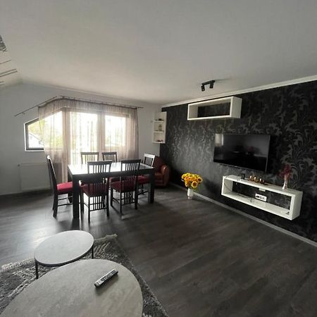 Appartement Eroilor II Apartament à Suceava Extérieur photo